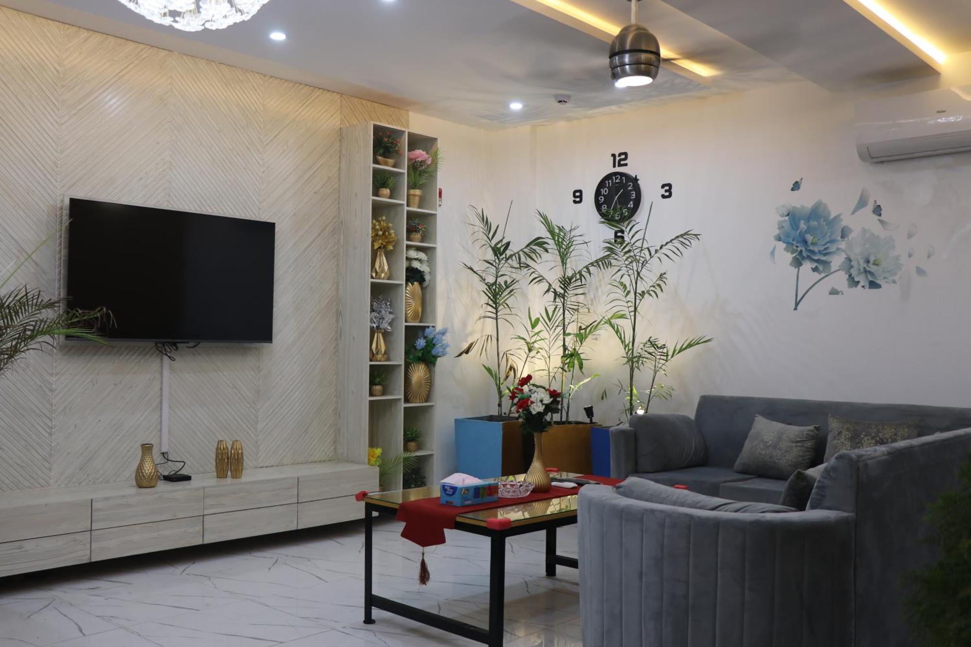 Luxury Manzil Apartment Lahore Eksteriør bilde